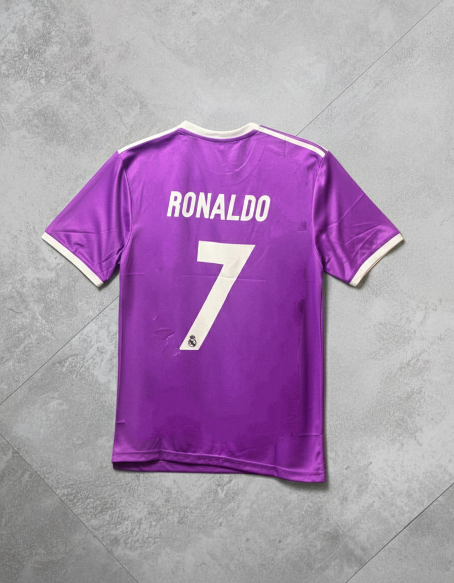 REAL MADRID 16-17 AWAY – RONALDO