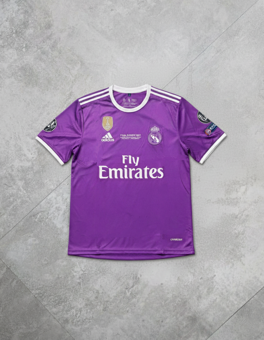 REAL MADRID 16-17 AWAY – RONALDO